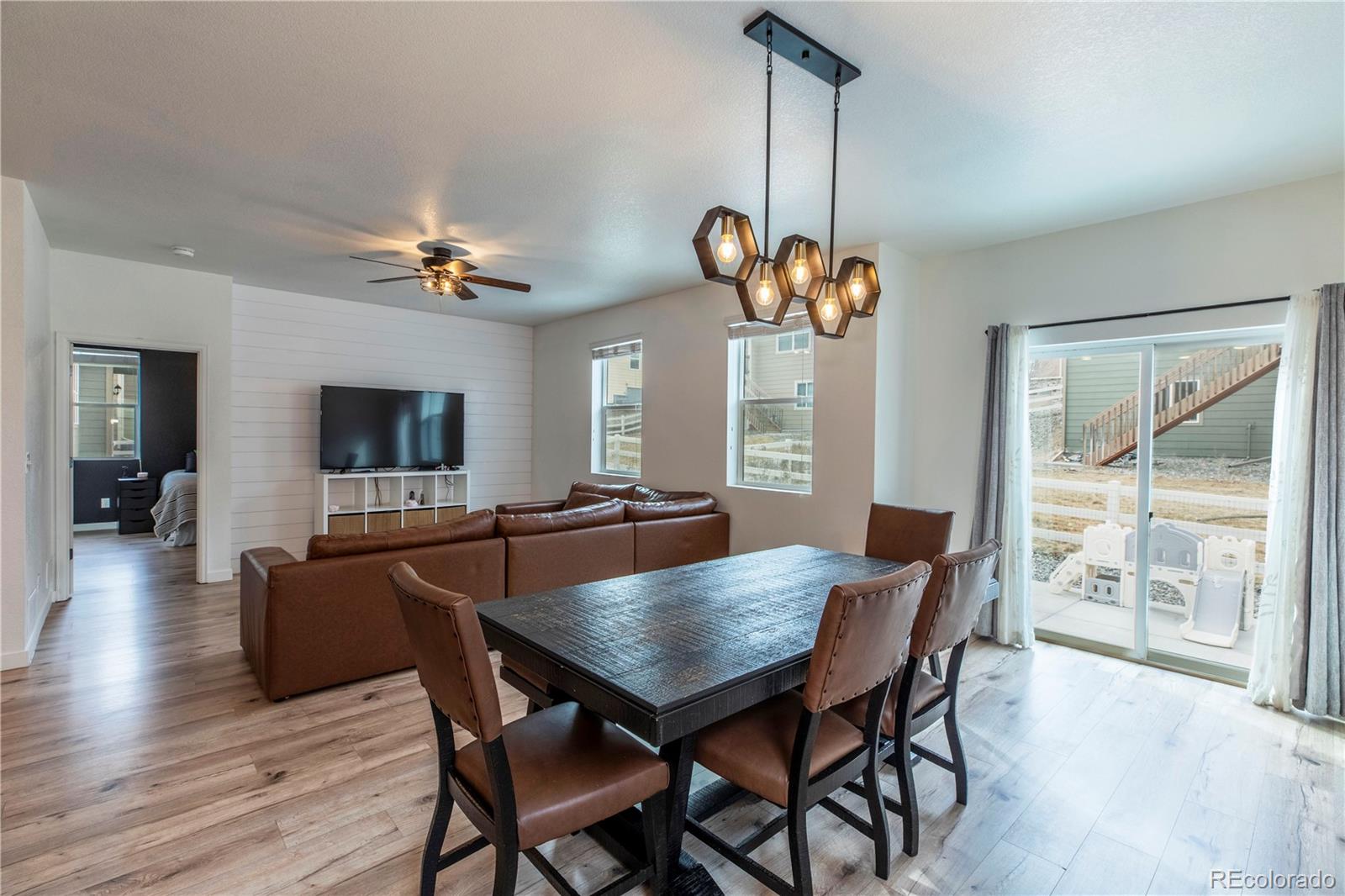 2099 Shadow Rider Circle Castle Rock, CO 80104 - Photo 8 of 35