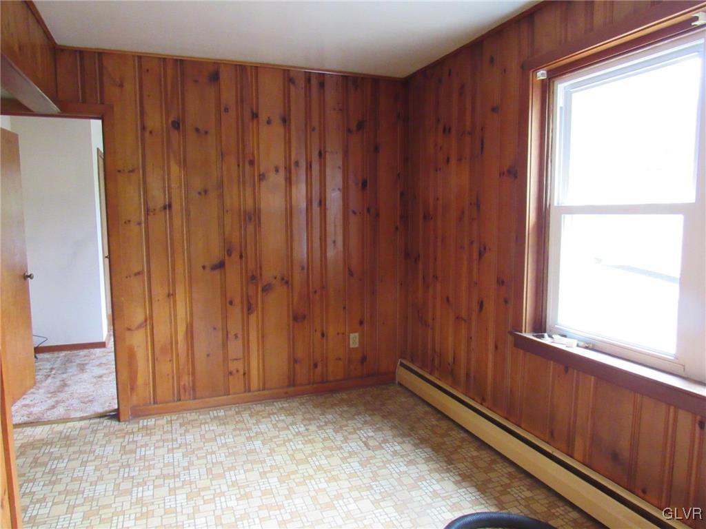 4555 Chestnut Street Emmaus, PA 18049 - Photo 4 of 11