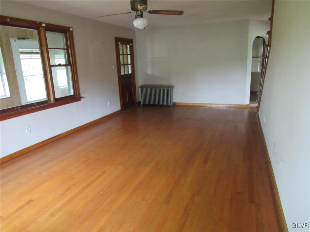 4555 Chestnut Street Emmaus, PA 18049 - Photo 6 of 11