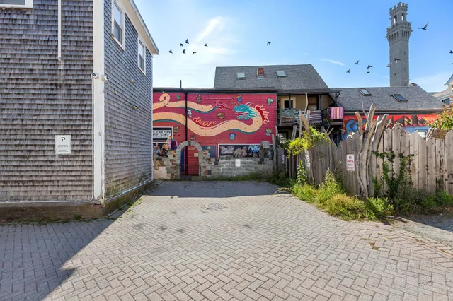 $1,195,000 | 290 Commercial Street, Unit 2B, Provincetown, MA 02657