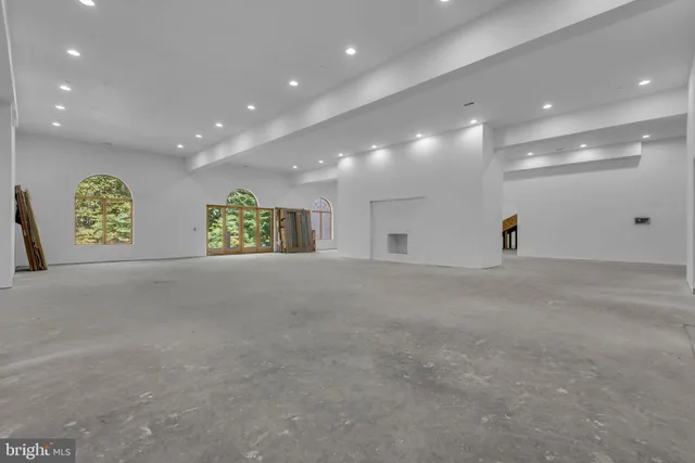 a view of an empty room with window