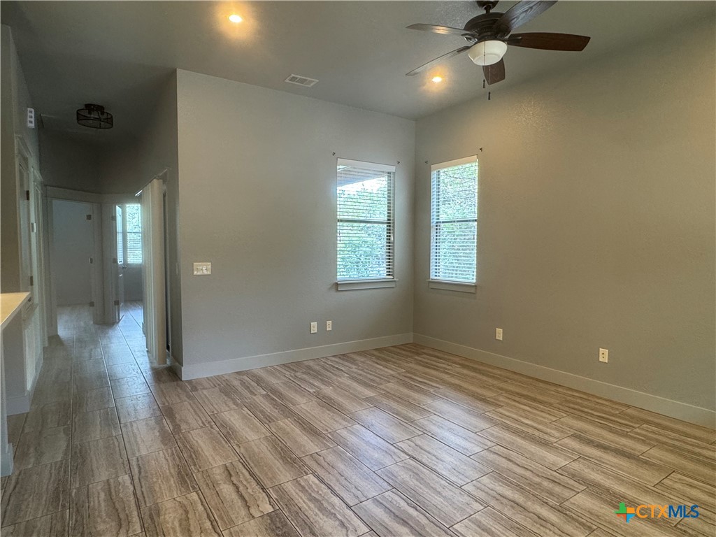 290 Hugo Road San Marcos, TX 78666 - Photo 8 of 21
