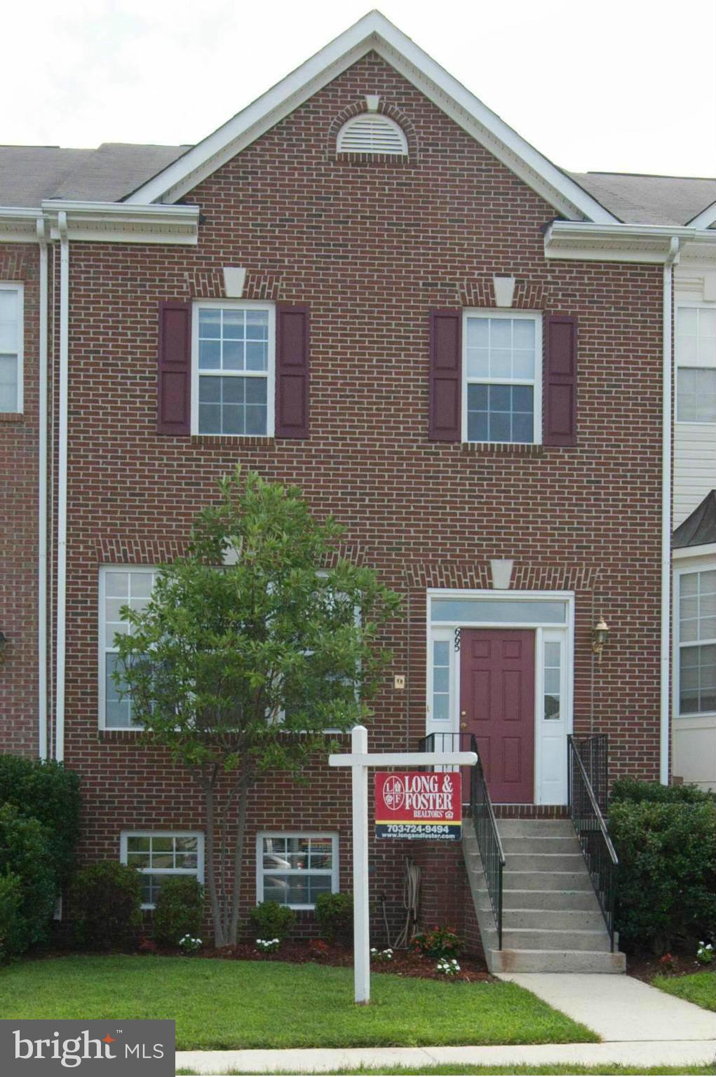 665 Springhouse Square Southeast Leesburg, VA 20175 - Photo 1 of 30 Exterior (Front)