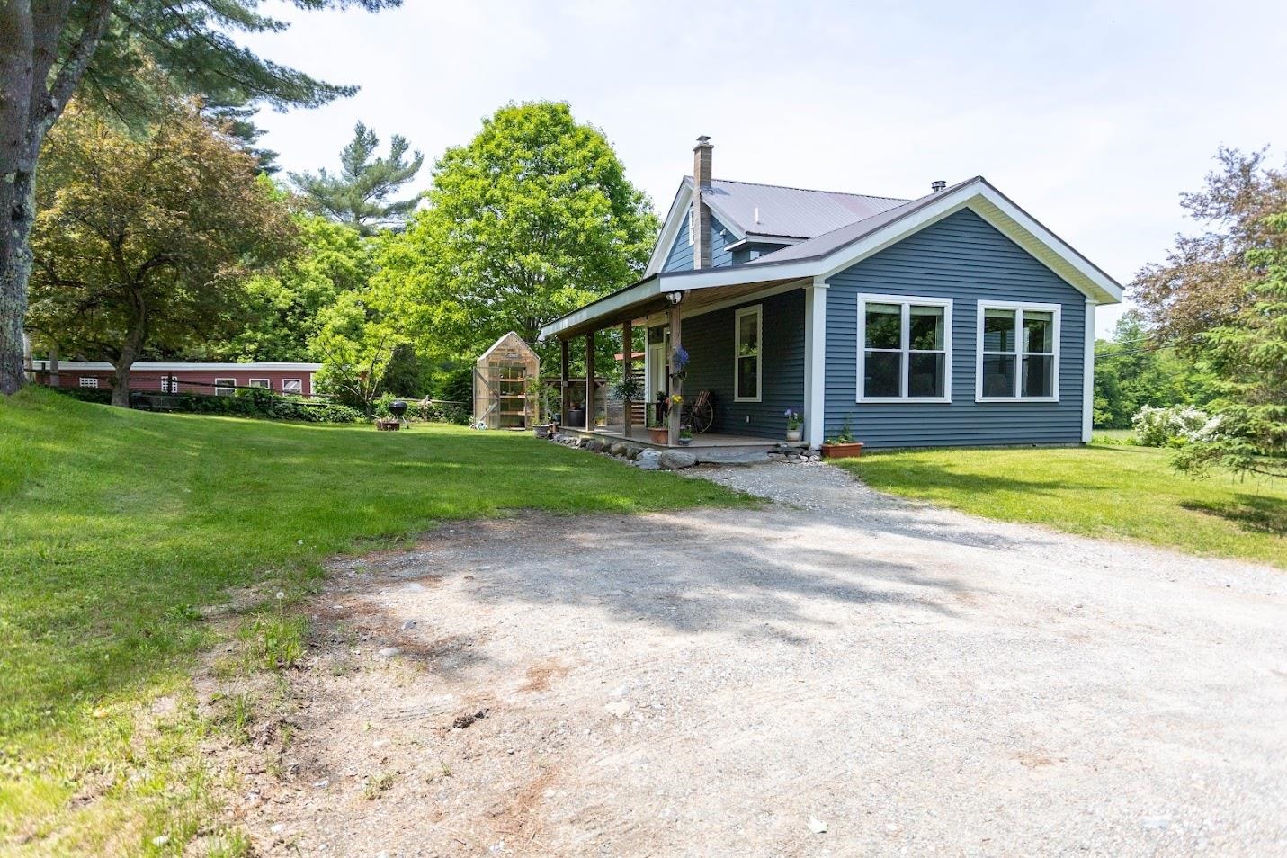 3358 Cochran Road Richmond, VT 05477 - Photo 4 of 39 Gallery Image 4