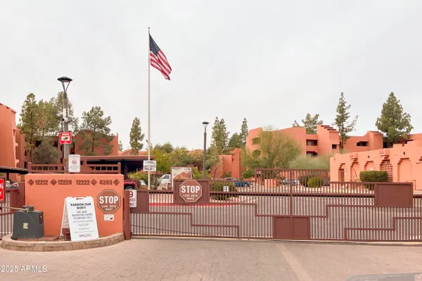 $285,000 | 12212 North Paradise Village Parkway West, Unit 146, Phoenix, AZ 85032