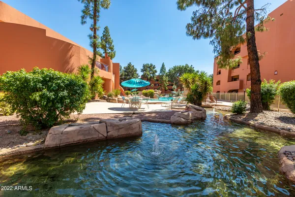 $285,000 | 12212 North Paradise Village Parkway West, Unit 146, Phoenix, AZ 85032