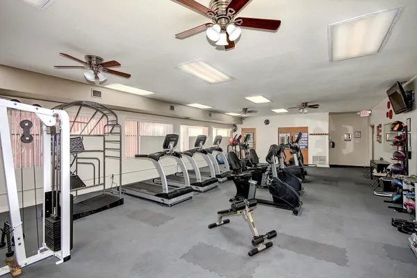 $285,000 | 12212 North Paradise Village Parkway West, Unit 146, Phoenix, AZ 85032