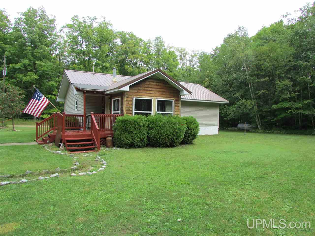 E10335 Carmody Road Munising, MI 49862 - Photo 15 of 36 Gallery Image 15