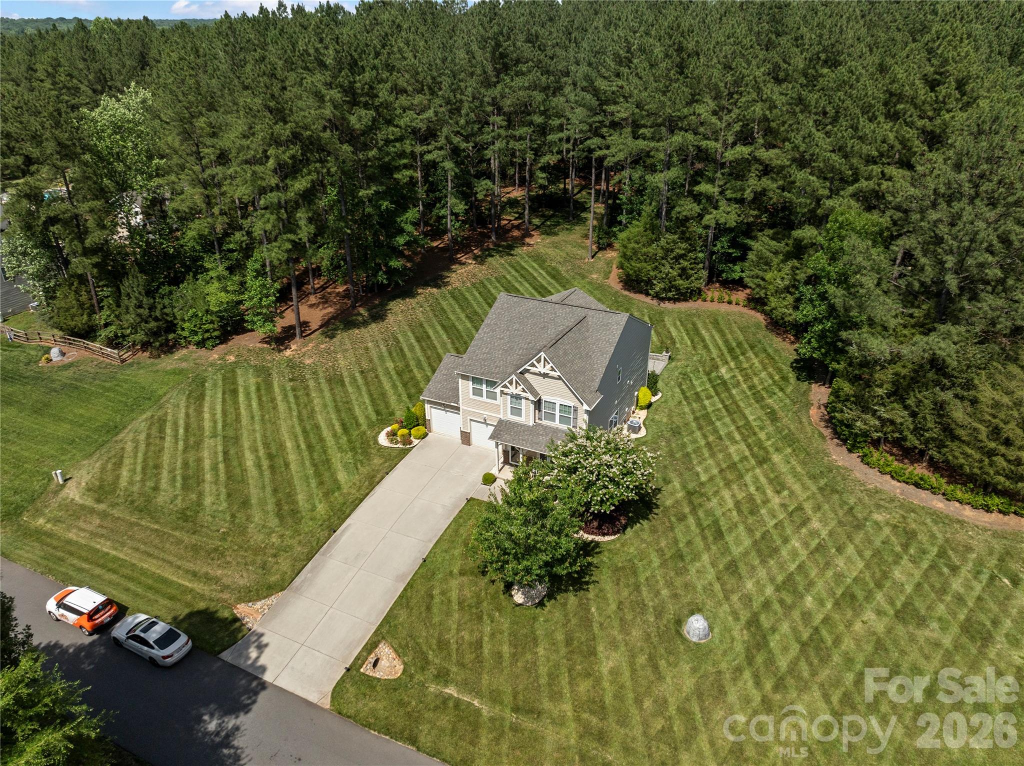 8122 Mossy Rock Road Waxhaw, NC 28173 - Photo 3 of 28 a view of a garden