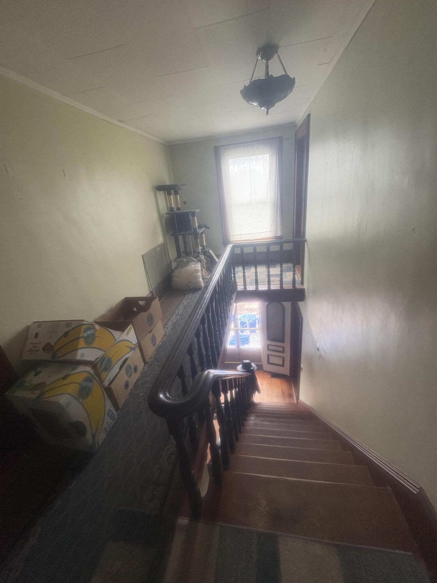 51 Parmenter Road Palermo, ME 04354 - Photo 8 of 9 Banister