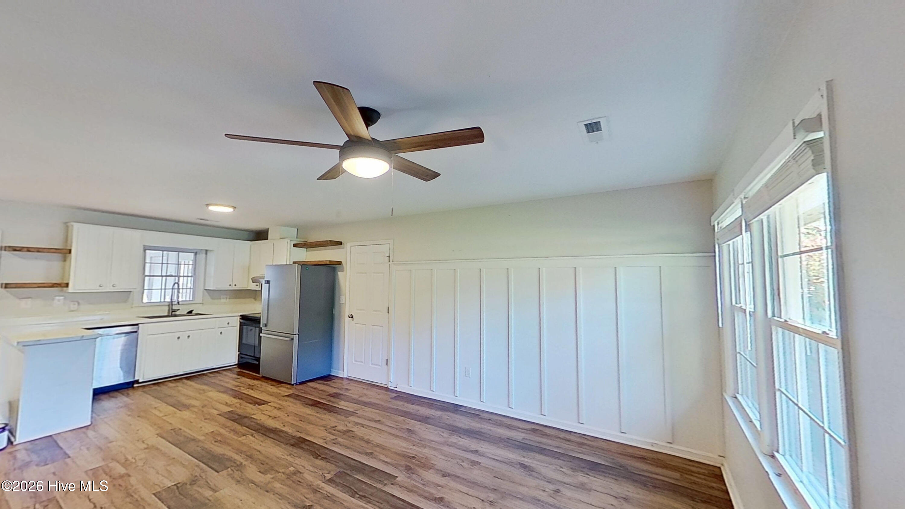 209 Caladan Road Castle Hayne, NC 28429 - Photo 2 of 25 Gallery Image 2