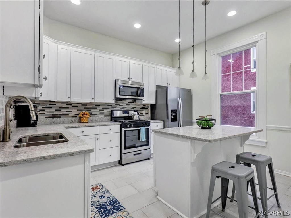 300 Overbrook Road Richmond, VA 23222 - Photo 13 of 28 Kitchen
