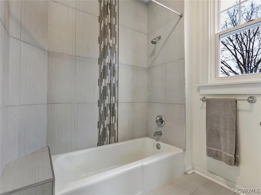 300 Overbrook Road Richmond, VA 23222 - Photo 20 of 28 Master Bath
