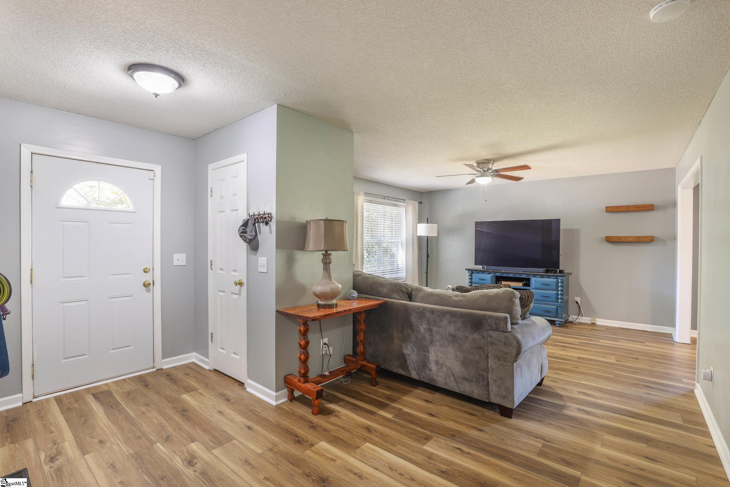 100 Joes Court Easley, SC 29642 - Photo 8 of 42