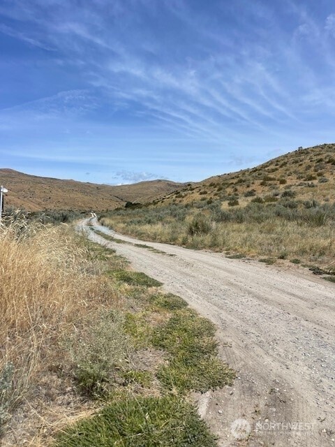 0 Lot 1 Bill Shaw Road Pateros, WA 98846 - Photo 8 of 23