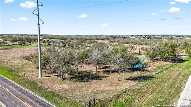 $1,238,000 | 6653 Fm 539, Floresville, TX 78114