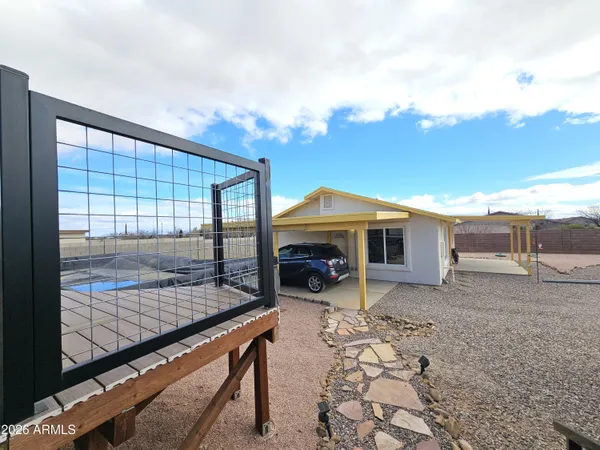 $580,000 | 5705 South Wild Rose Road, Hereford, AZ 85615