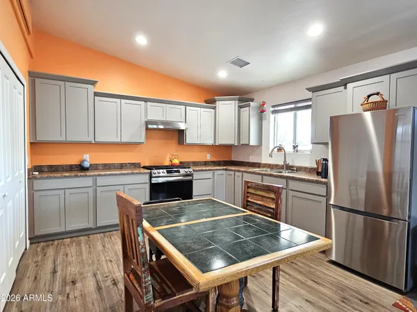 $580,000 | 5705 South Wild Rose Road, Hereford, AZ 85615