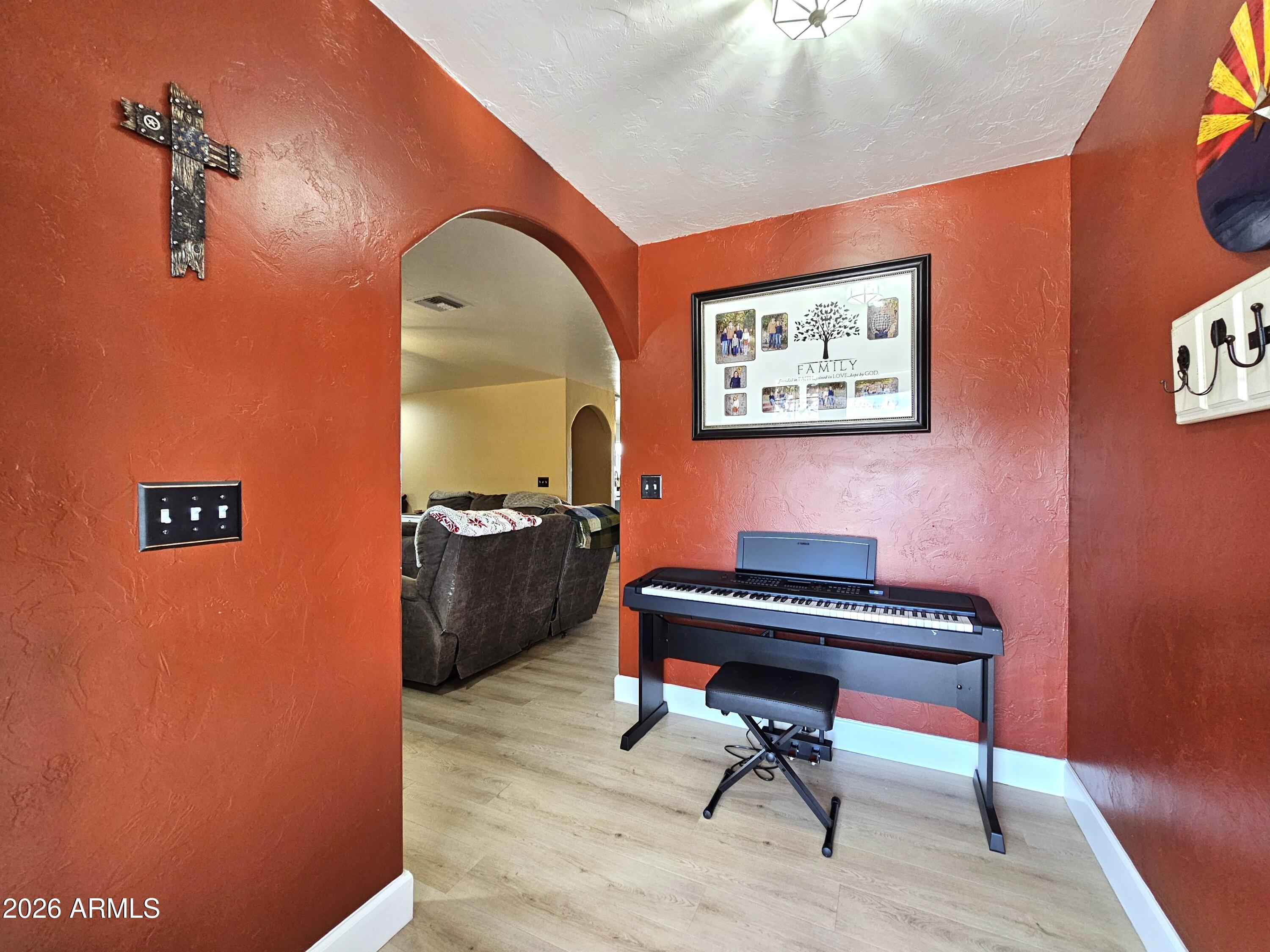 5705 South Wild Rose Road Hereford, AZ 85615 - Photo 6 of 39 a view of a workspace with furniture and a workspace