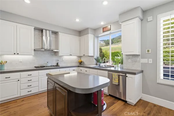 $1,750,000 | 21232 Meander Lane, Trabuco Canyon, CA 92679