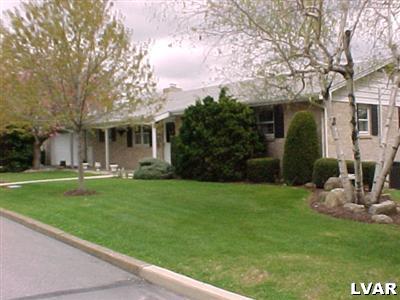 2535 Gap View Road Slatington, PA 18080 - Photo 2 of 10 Gallery Image 2