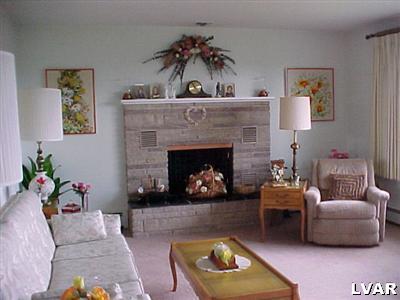 2535 Gap View Road Slatington, PA 18080 - Photo 8 of 10 Gallery Image 8