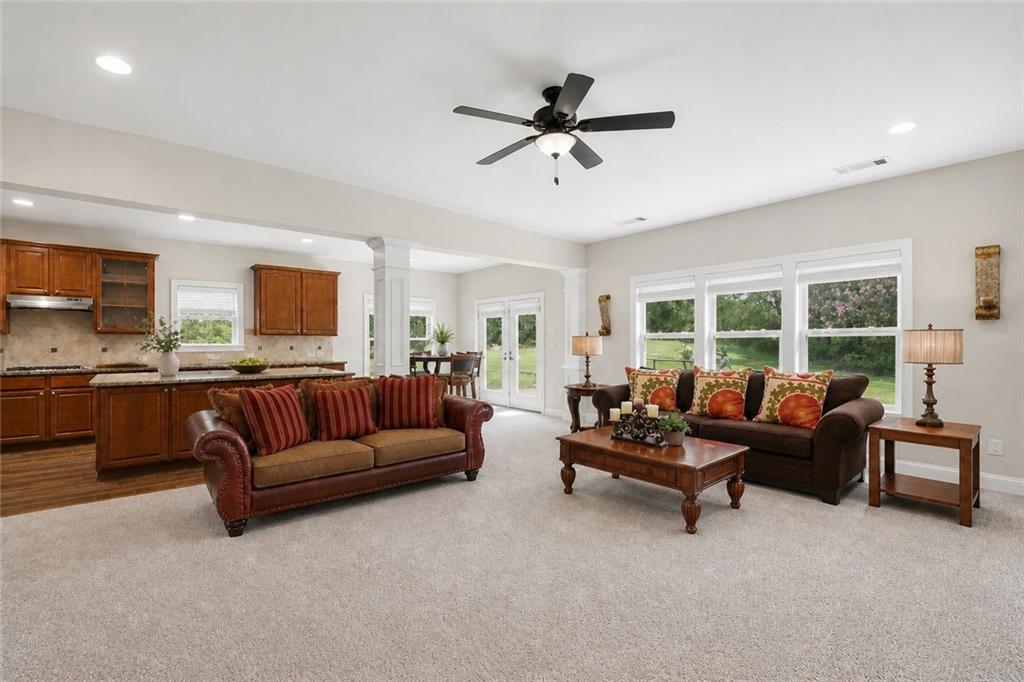 3880 Courson Street Marietta, GA 30066 - Photo 6 of 45