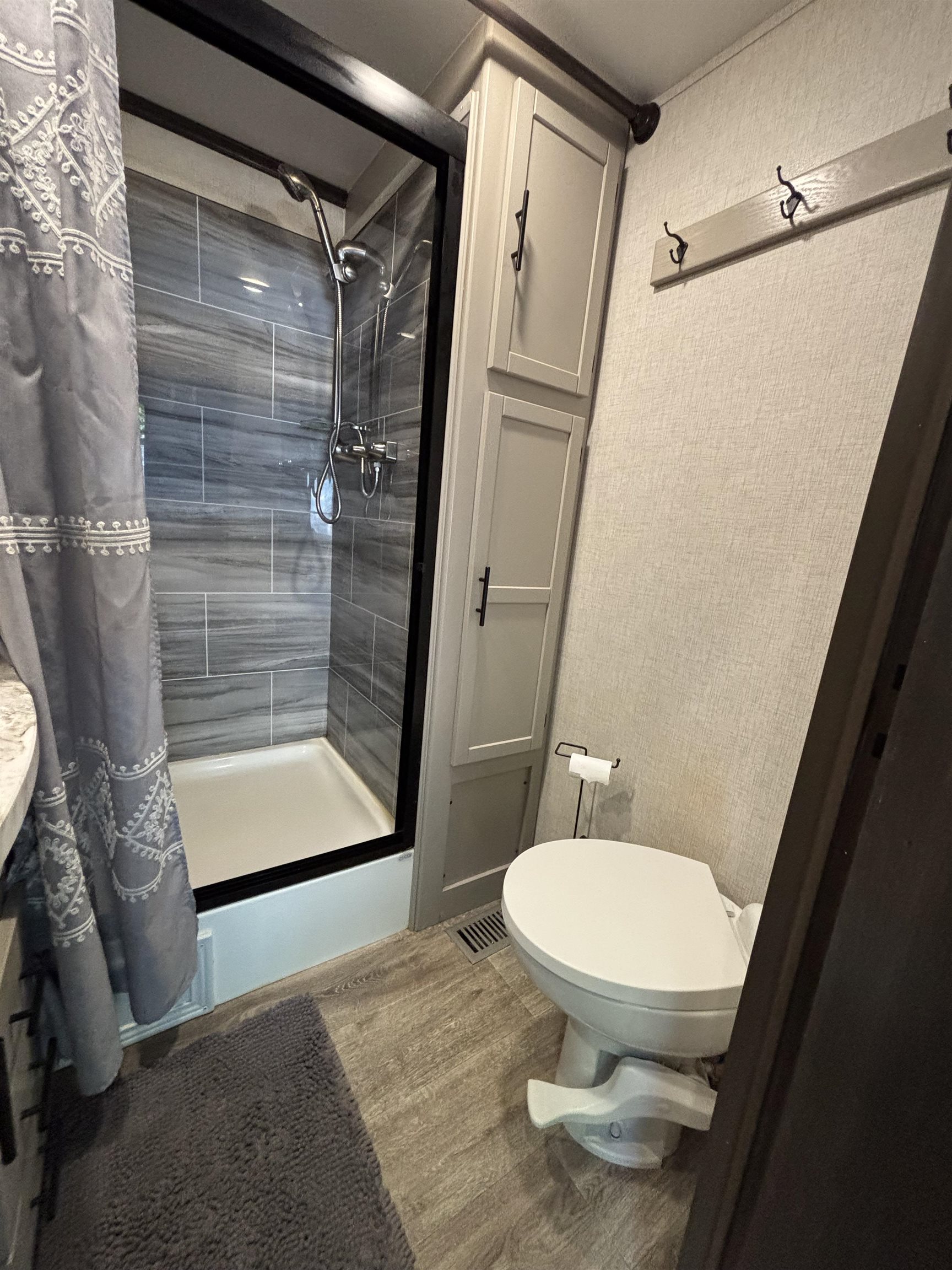 96 Hilliard Road, Unit 144 Laconia, NH 03246 - Photo 16 of 60 Gallery Image 16