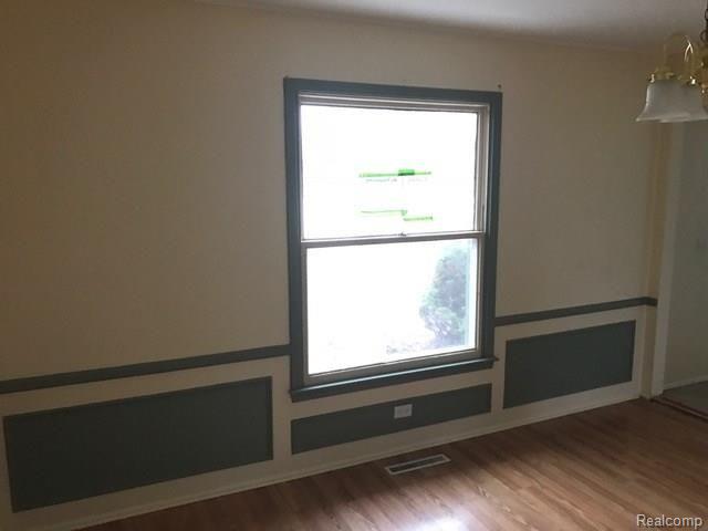 3127 Red Barn Road Flint, MI 48507 - Photo 9 of 49