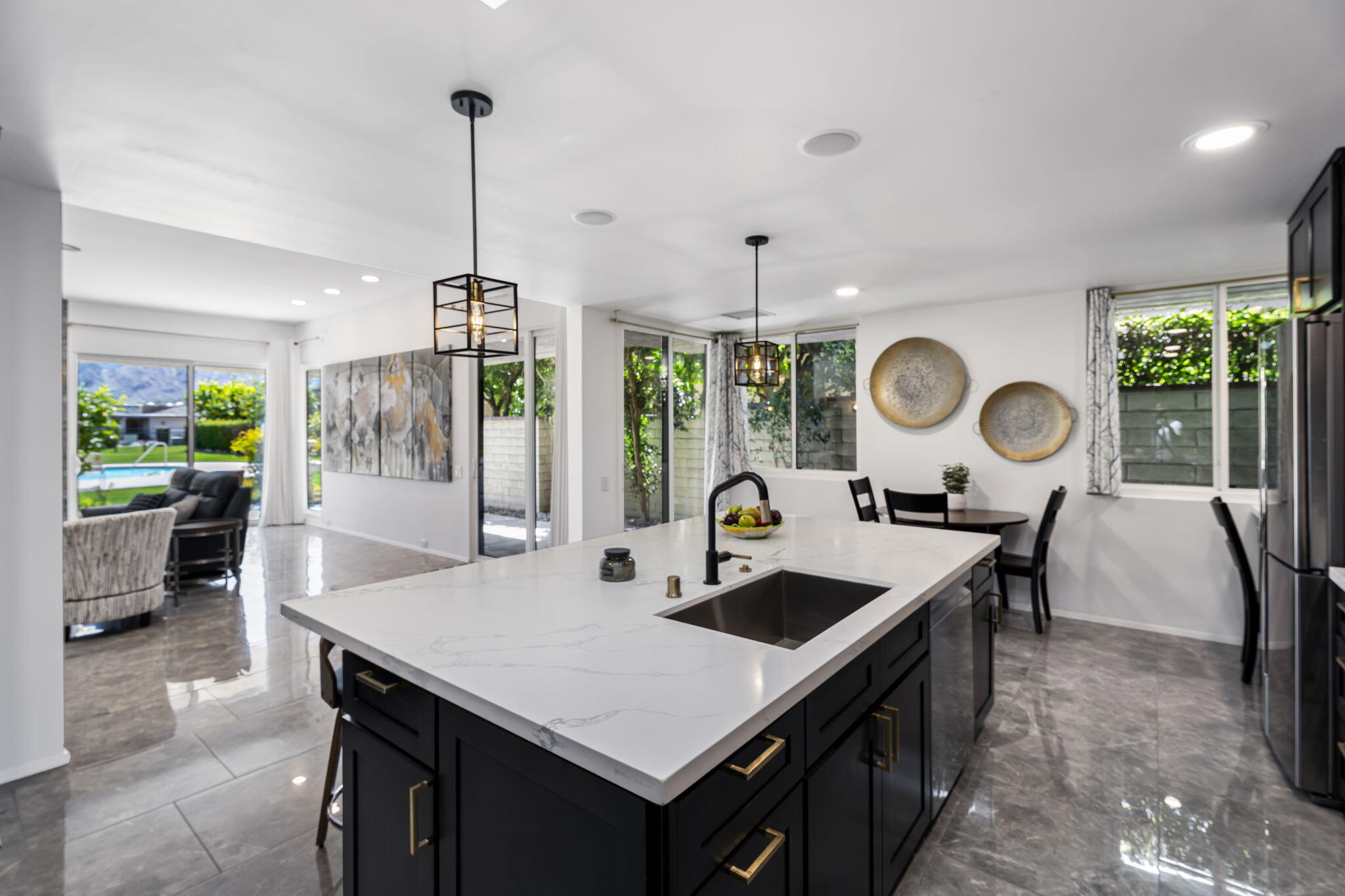 1 Temple Court Rancho Mirage, CA 92270 - Photo 9 of 32 Kitchen and Breakfast Nook