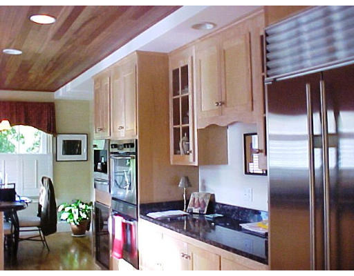 40 Calvin Road Wellesley, MA 02481 - Photo 2 of 11