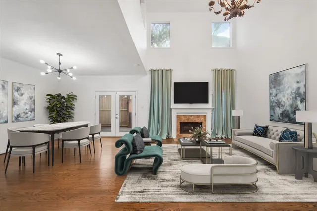 $2,500 | 2555 Bering Drive, Unit 1, Houston, TX 77057