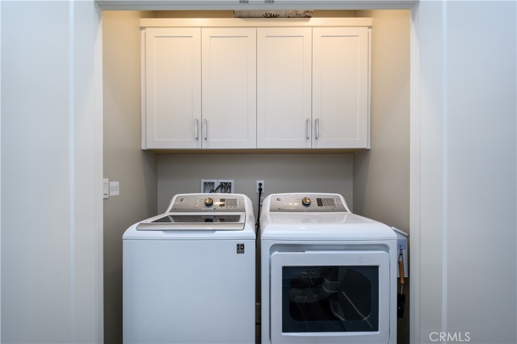 413 Transport Tustin, CA 92782 - Photo 33 of 49 a utility room with dryer and washer