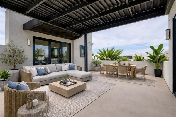 $1,849,000 | 413 Transport, Tustin, CA 92782