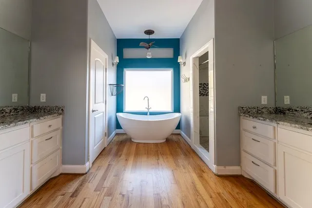 $394,500 | 514 North Rogers Street, Waxahachie, TX 75165