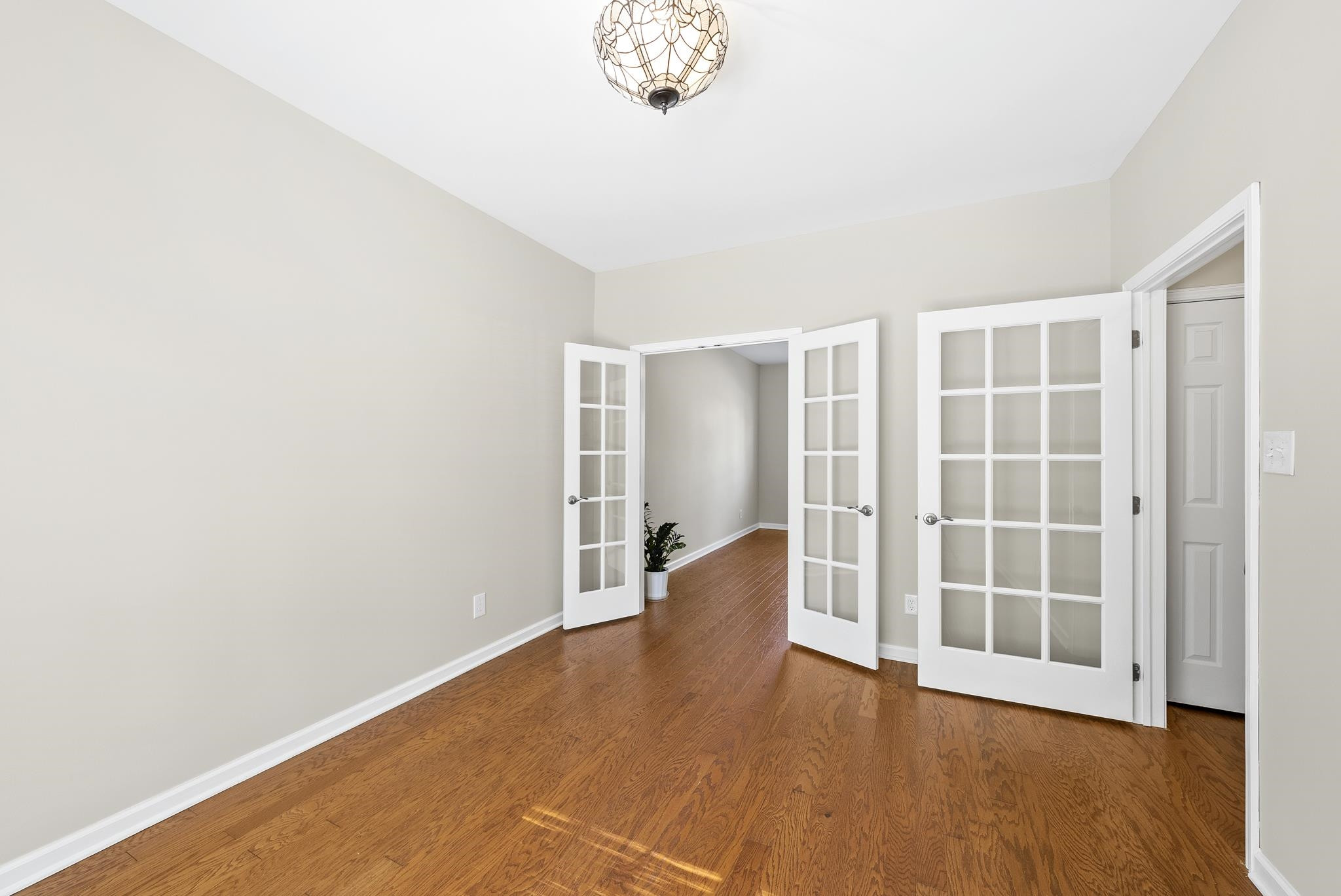5301 Corinthian Way Raleigh, NC 27607 - Photo 14 of 32 Photo 14