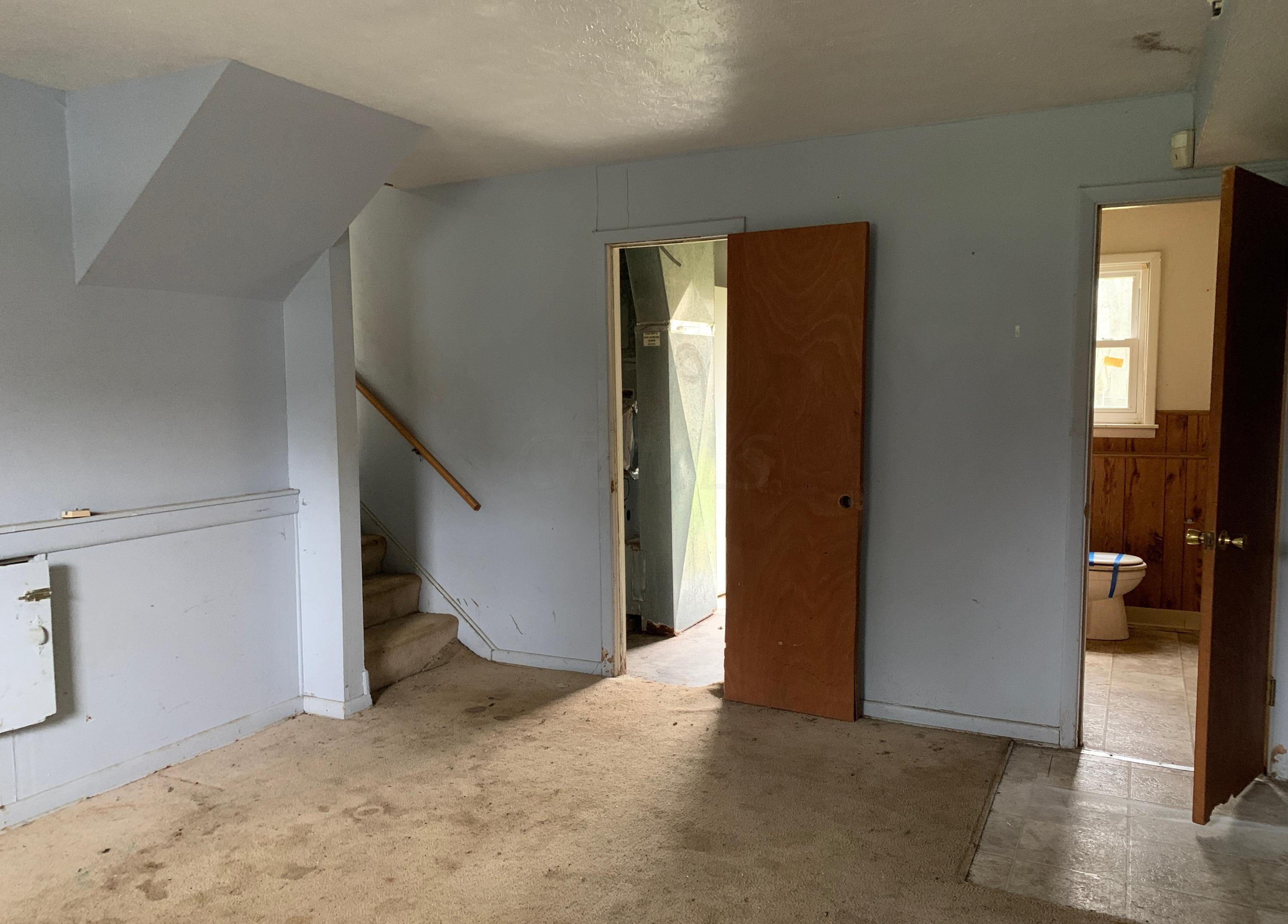 1633 Shady Lane Road Columbus, OH 43227 - Photo 5 of 11 Gallery Image 5