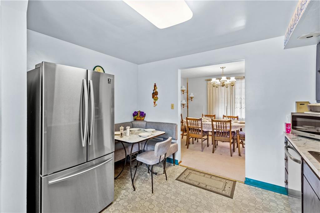525 Springfield Street Pittsburgh, PA 15220 - Photo 12 of 25 Gallery Image 12