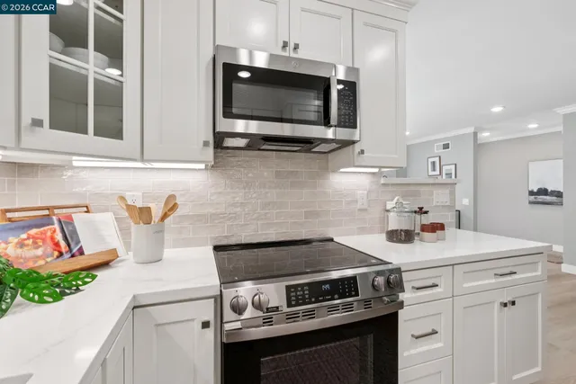 $499,000 | 2133 Tice Creek Drive, Unit 4, Walnut Creek, CA 94595