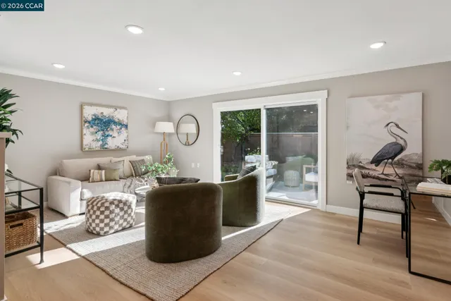 $499,000 | 2133 Tice Creek Drive, Unit 4, Walnut Creek, CA 94595