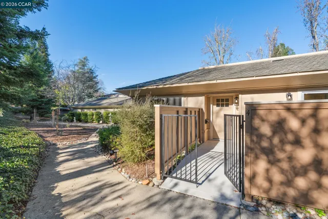 $499,000 | 2133 Tice Creek Drive, Unit 4, Walnut Creek, CA 94595