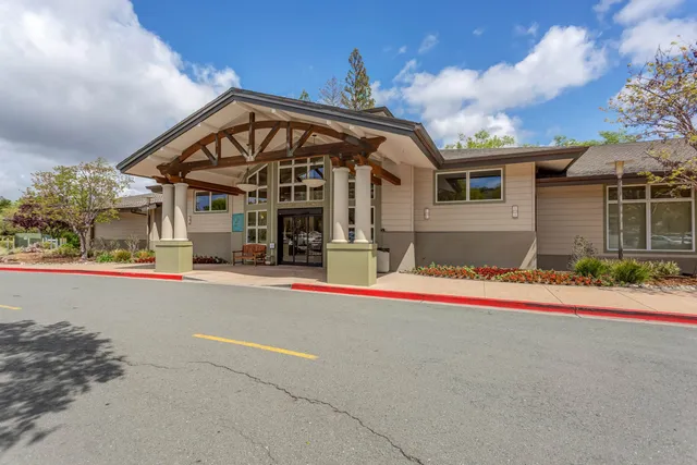 $499,000 | 2133 Tice Creek Drive, Unit 4, Walnut Creek, CA 94595