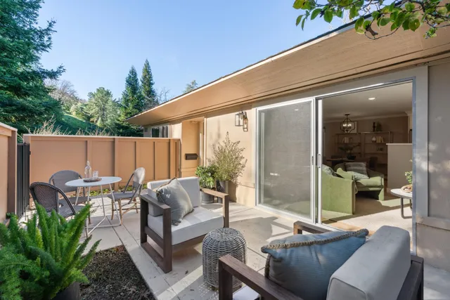 $499,000 | 2133 Tice Creek Drive, Unit 4, Walnut Creek, CA 94595