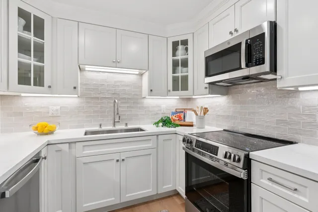 $499,000 | 2133 Tice Creek Drive, Unit 4, Walnut Creek, CA 94595