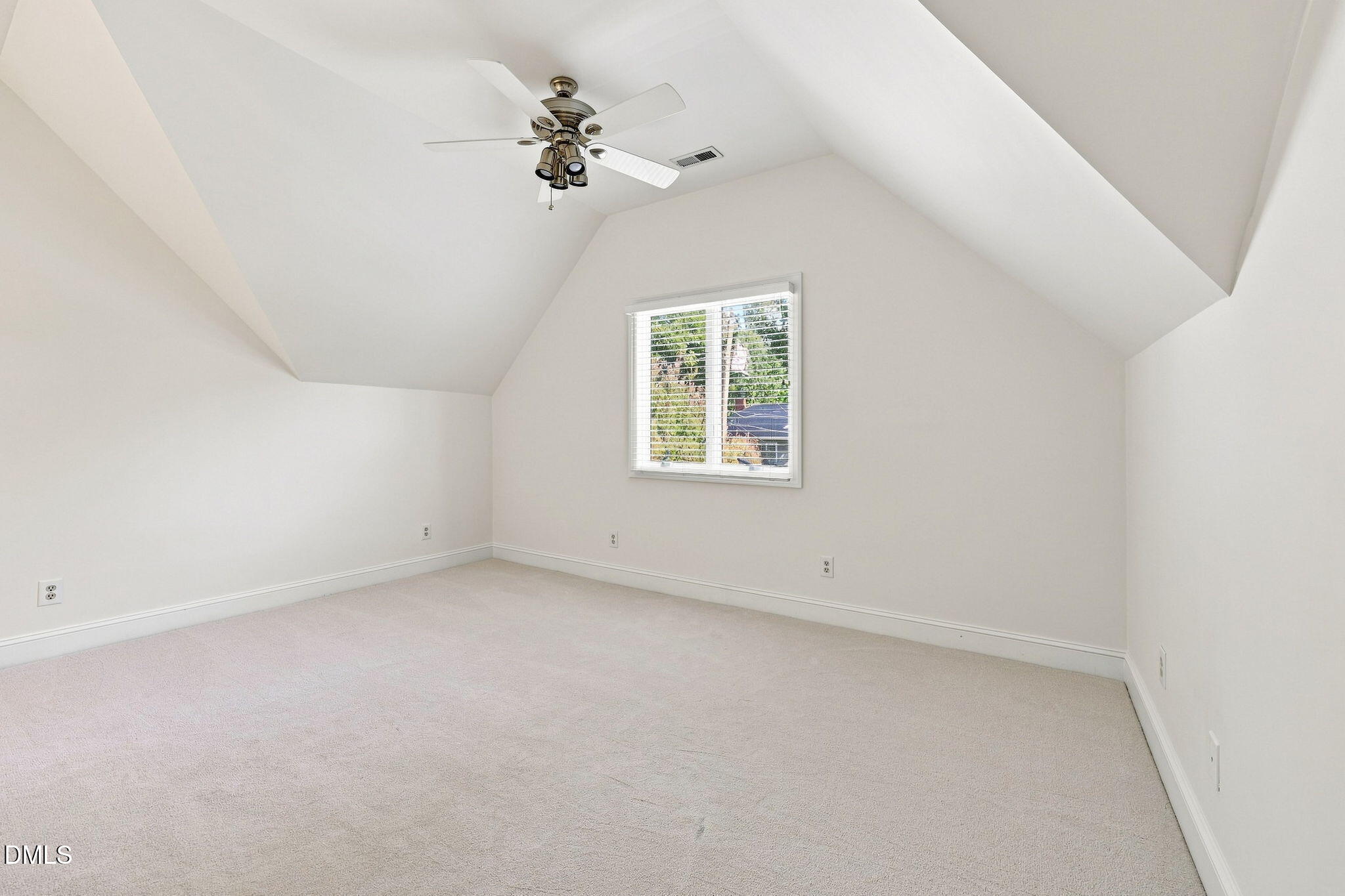 2721 Van Dyke Avenue Raleigh, NC 27607 - Photo 43 of 57 60-web-or-mls-IMG_6814