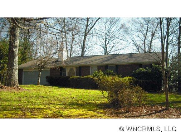 3 Oak Grove Road Arden, NC 28704 - Photo 1 of 13 Gallery Image 1