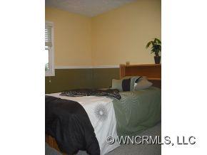 3 Oak Grove Road Arden, NC 28704 - Photo 7 of 13 Gallery Image 7