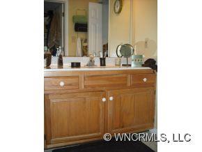 3 Oak Grove Road Arden, NC 28704 - Photo 8 of 13 Gallery Image 8