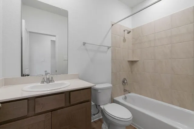 $2,600 | 104 Boondoggle Ridge, Cedar Creek, TX 78612