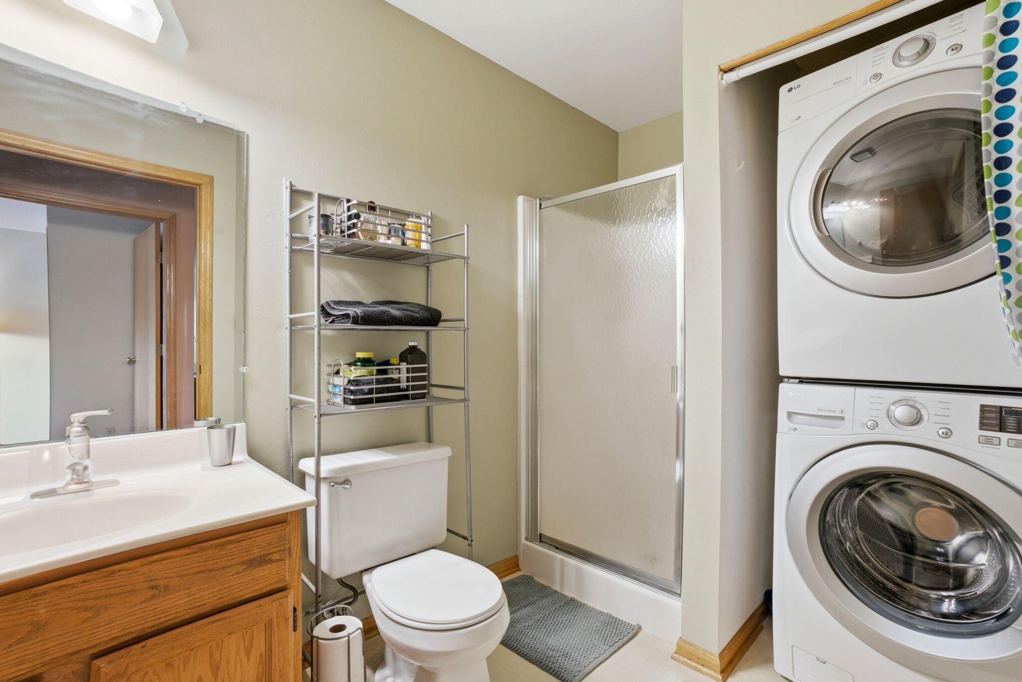 2112 Woodburn Road, Unit E Waukesha, WI 53188 - Photo 20 of 24 Full BA
